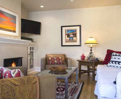Santa Fe Vacation Rental with Fireplace Living Room